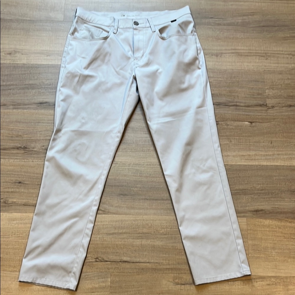 TravisMathew Light Grey Pants. Lightweight
